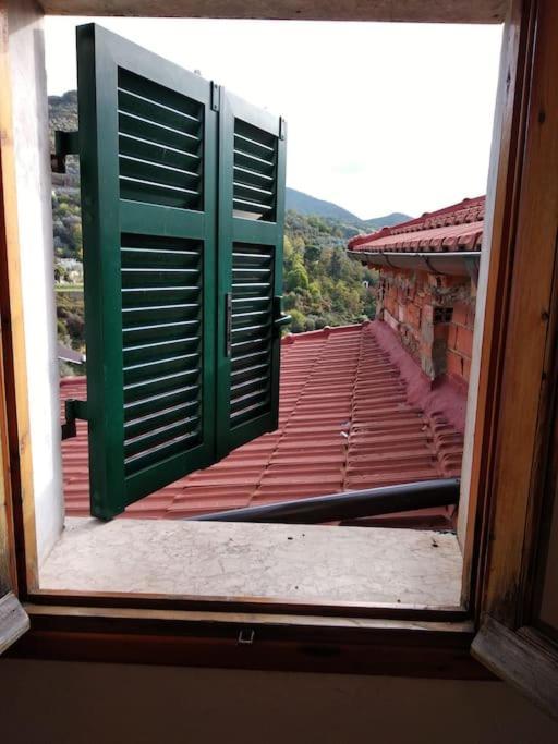 Casa Stefano Apartment Ceriana Екстериор снимка
