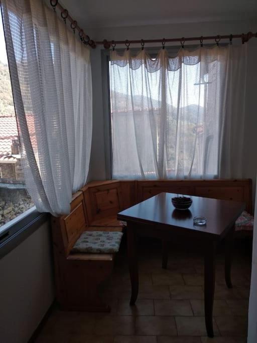 Casa Stefano Apartment Ceriana Екстериор снимка